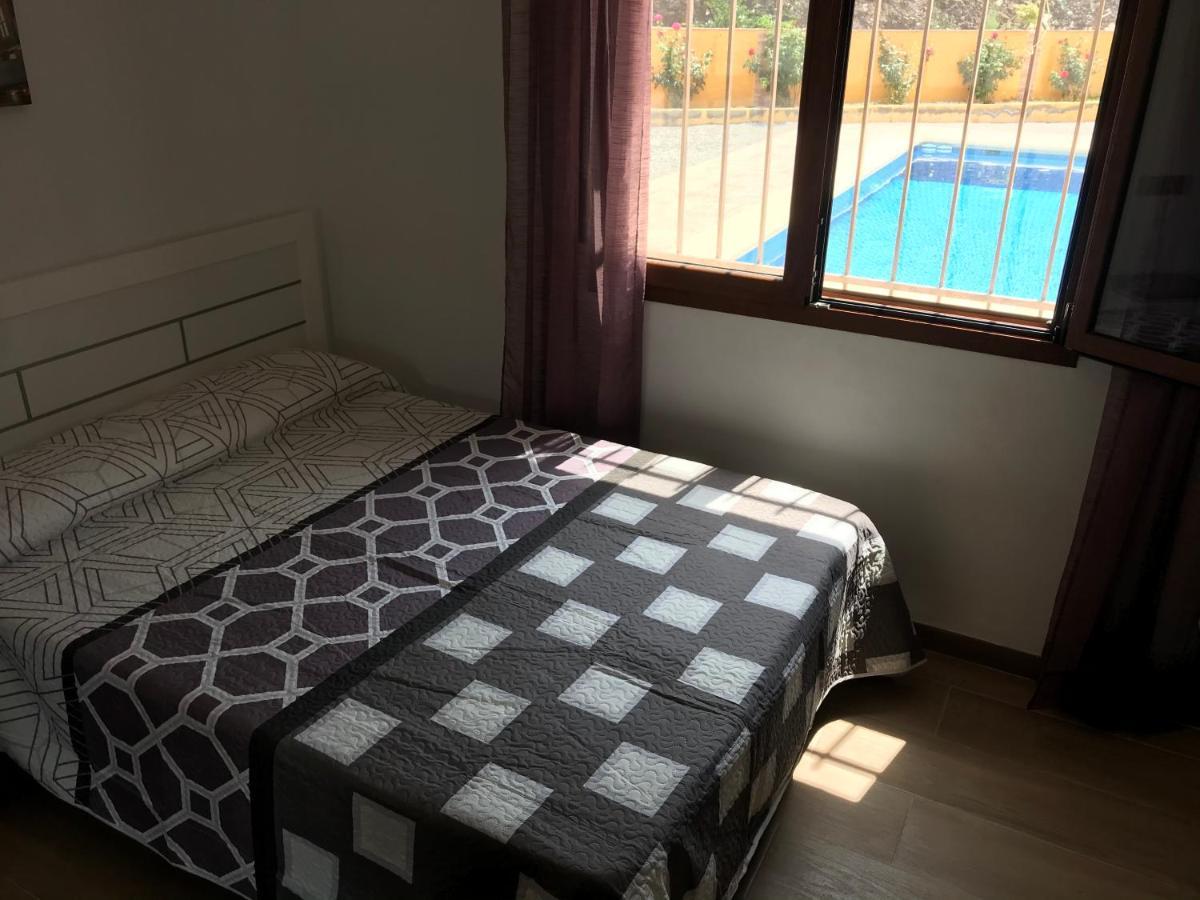 Chalet Con Piscina Privada De 4 Dormitorios Las Herrerias -Cerca De Vera Playa- كهوف المنصورة المظهر الخارجي الصورة